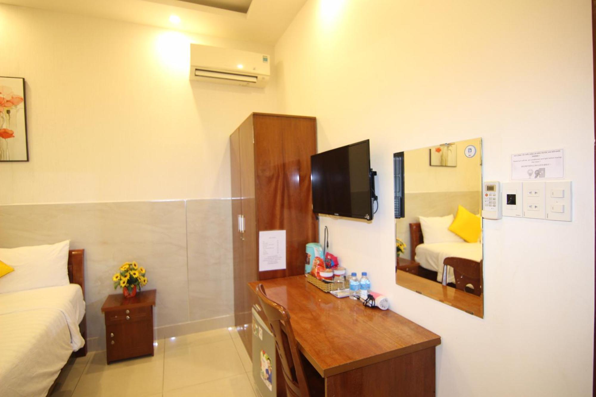 Khanh Vinh Hotel Danang Exterior photo