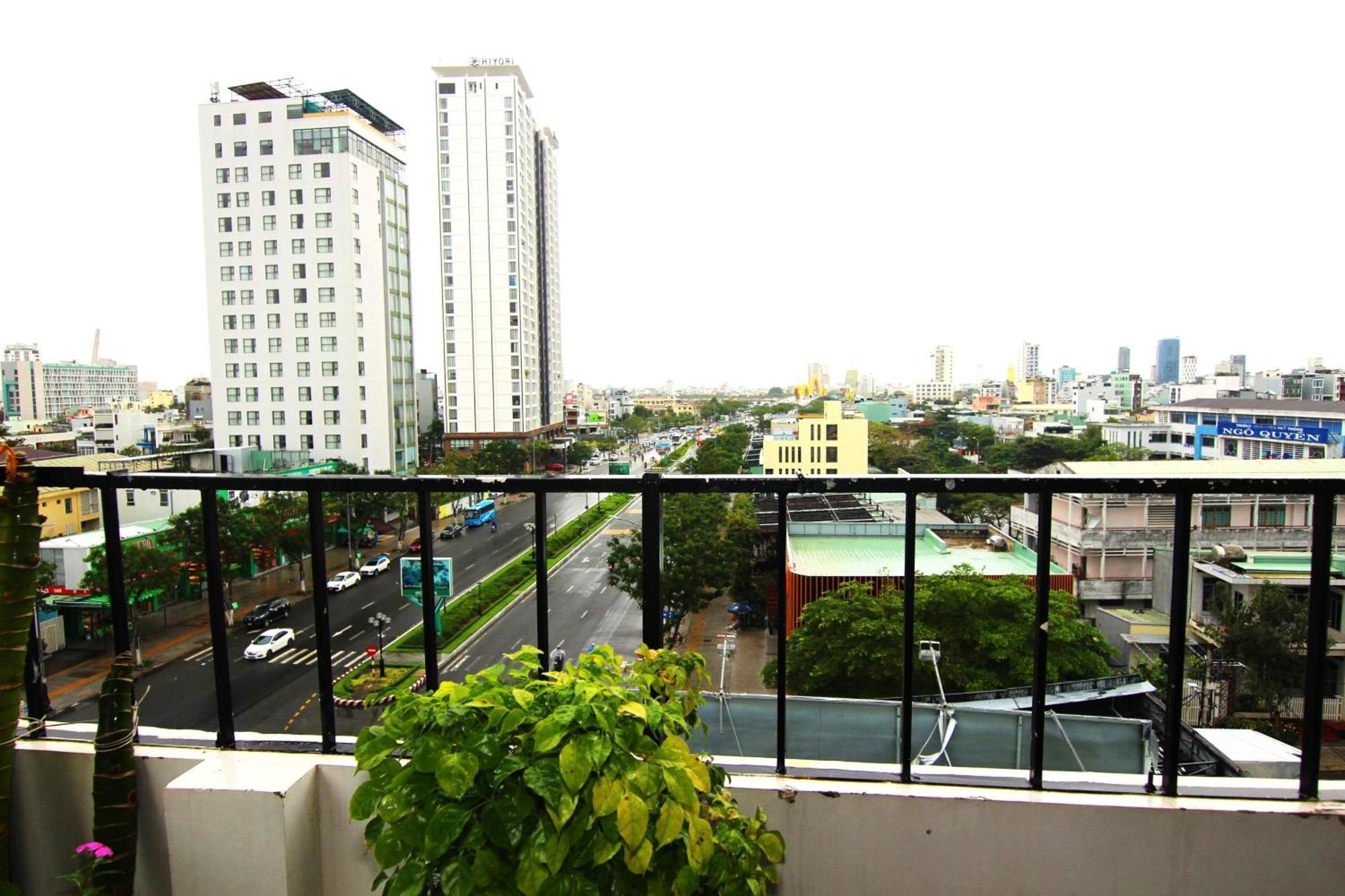 Khanh Vinh Hotel Danang Exterior photo